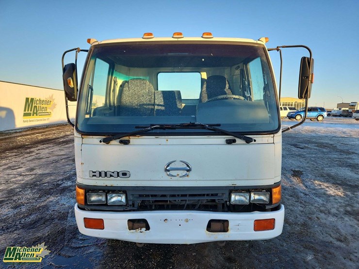 2004-hino-fb1817-image-6