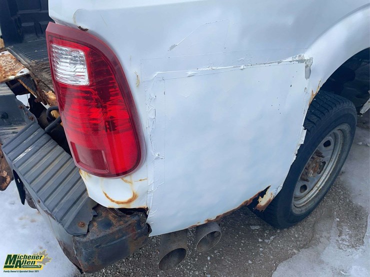 2011-ford-f250-image-29