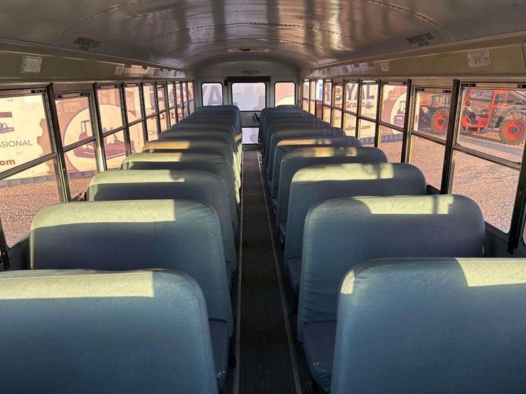 2009-ic-corporation-pb105-school-bus-image-17