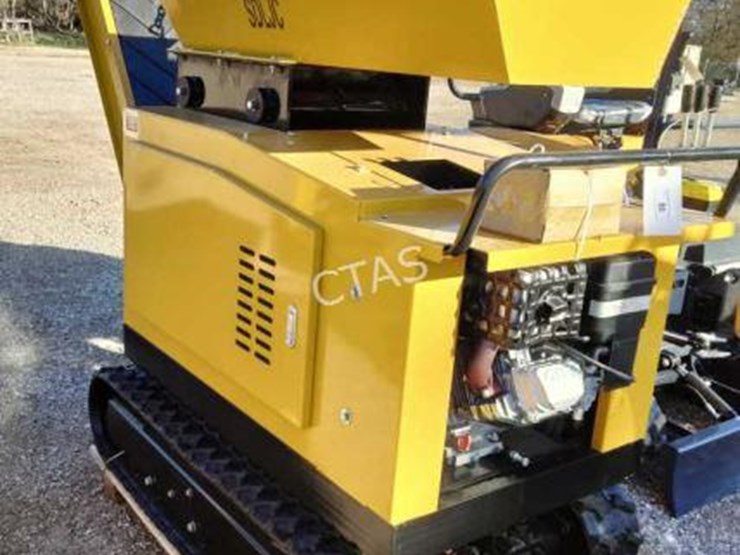 #86-•-high-end-mobile-jaw-crusher-w/-key-image-1