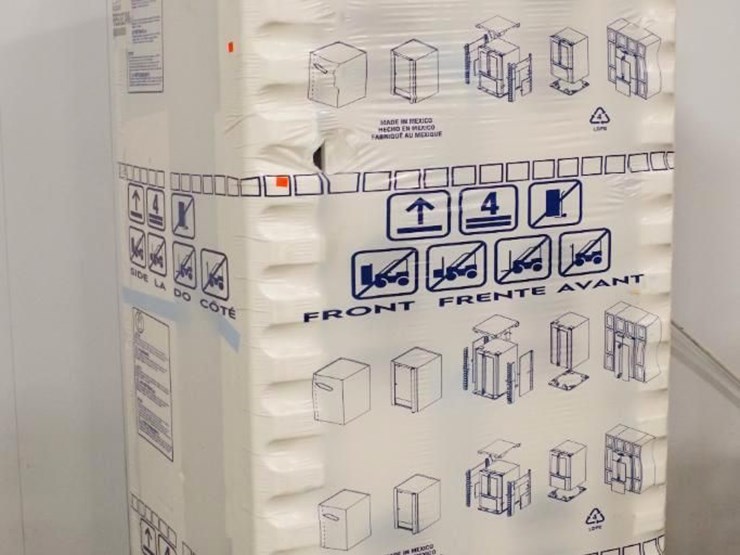 frigidaire-25.6-cu.-ft.-standard-depth-36"-w-side-by-side-refrigerator-in-white-w/-dispenser,-unused-image-7