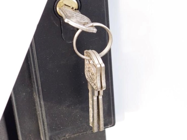 aboss-6.6'w-x-4.2'd-double-portable-restroom,-unused-image-9