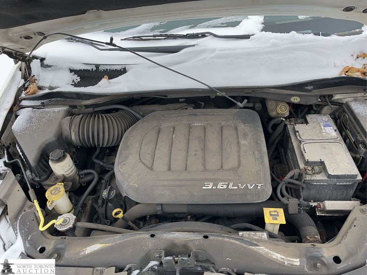 2012-dodge-ram-van-image-28