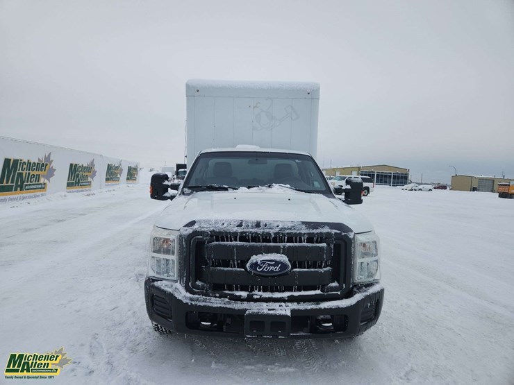 2014-ford-f350-image-9