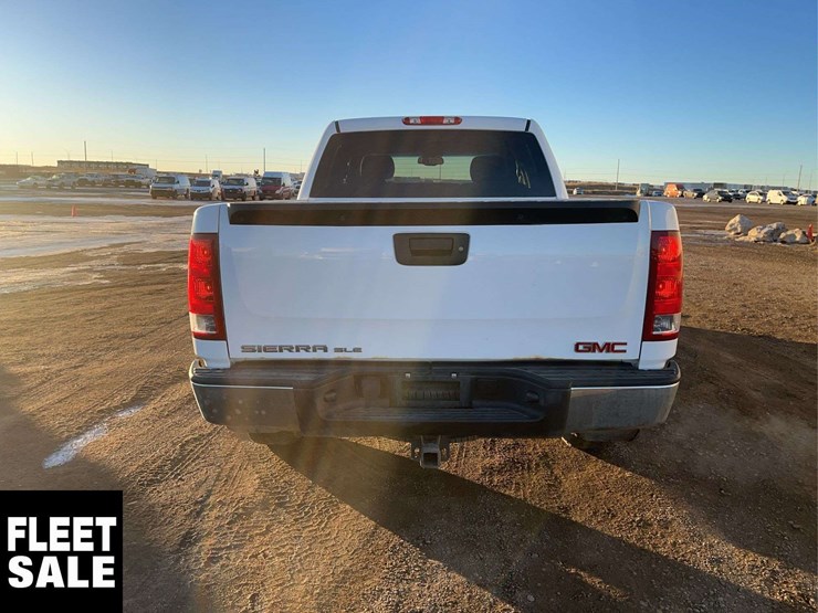 2013-gmc-sierra-1500-image-7