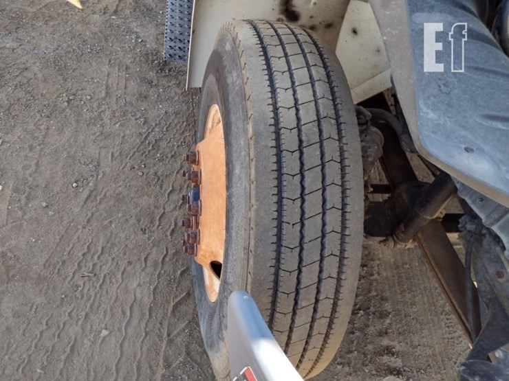 2008-international-durastar-4300-image-23