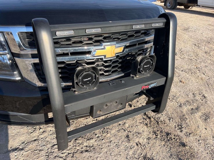 2019-chevrolet-tahoe-image-26