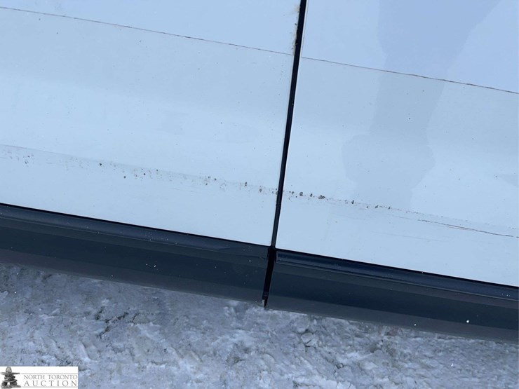 2015-ford-explorer-police-interceptor-image-34