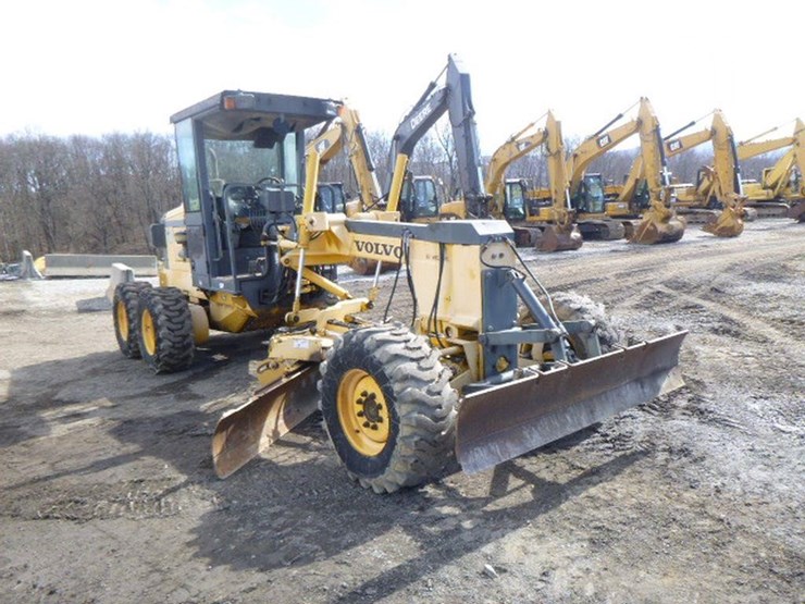 2004-volvo-g86-image-38