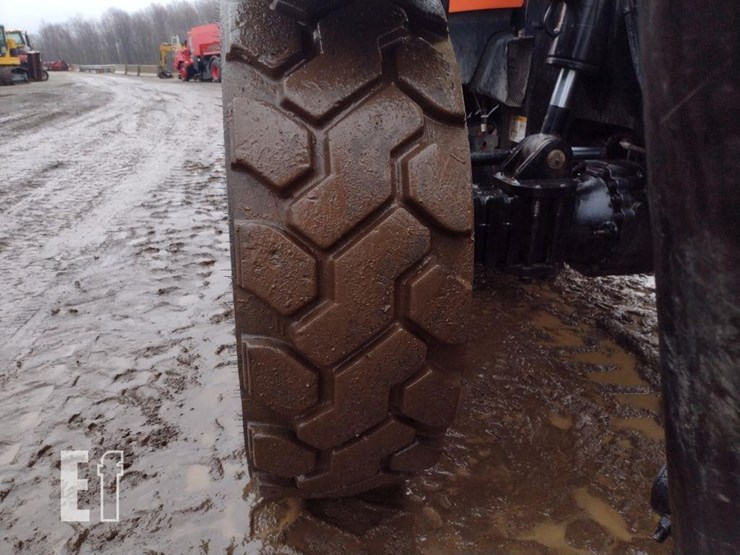 2016-jlg-1255-image-23