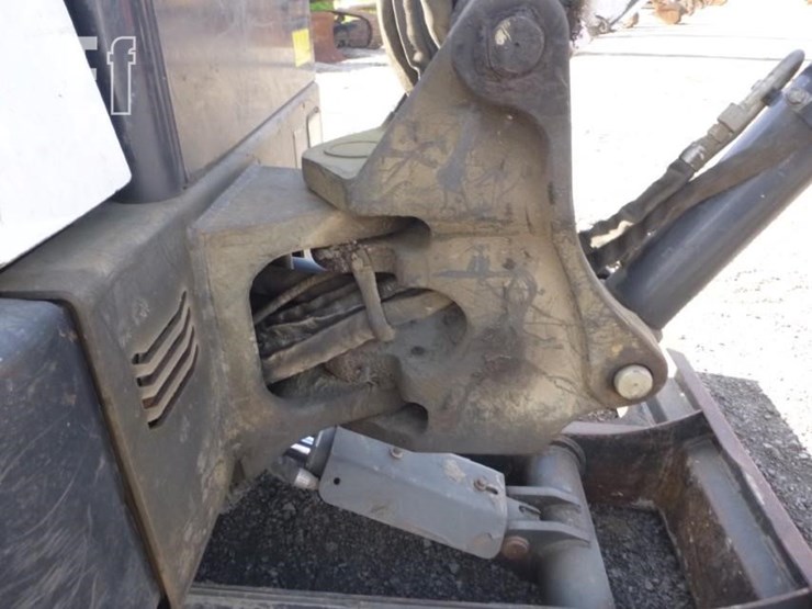 2019-bobcat-e35-image-23