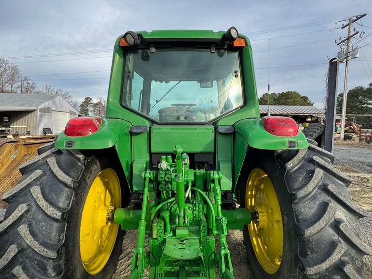 2023-john-deere-6420-image-4