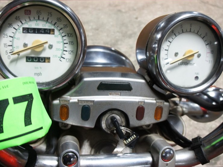 1985-yamaha-xj700-maxim-motorcycle-image-6