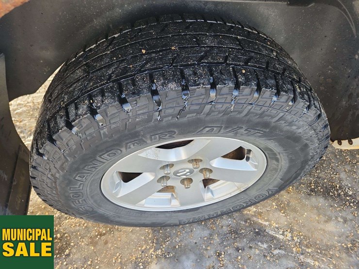 2011-dodge-1500-image-12