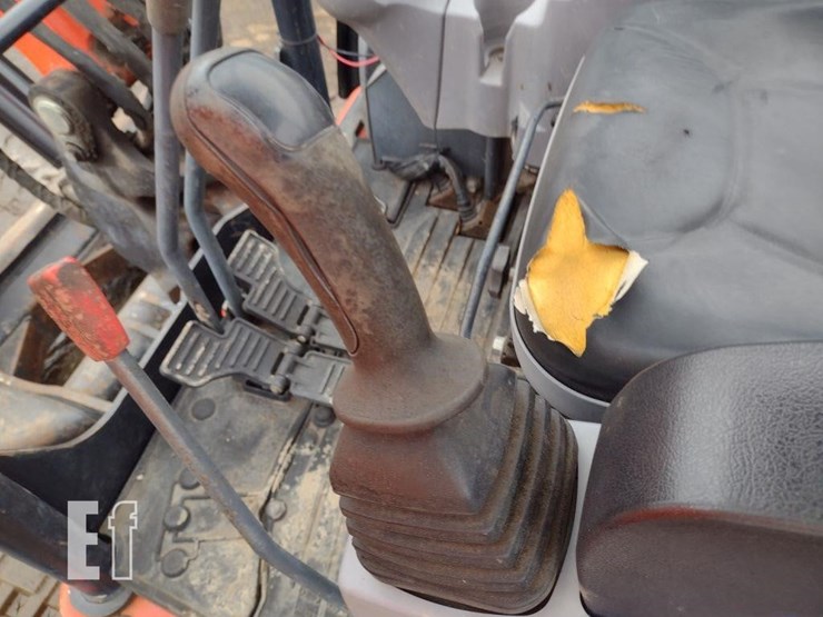 2019-kubota-u55-4-image-11