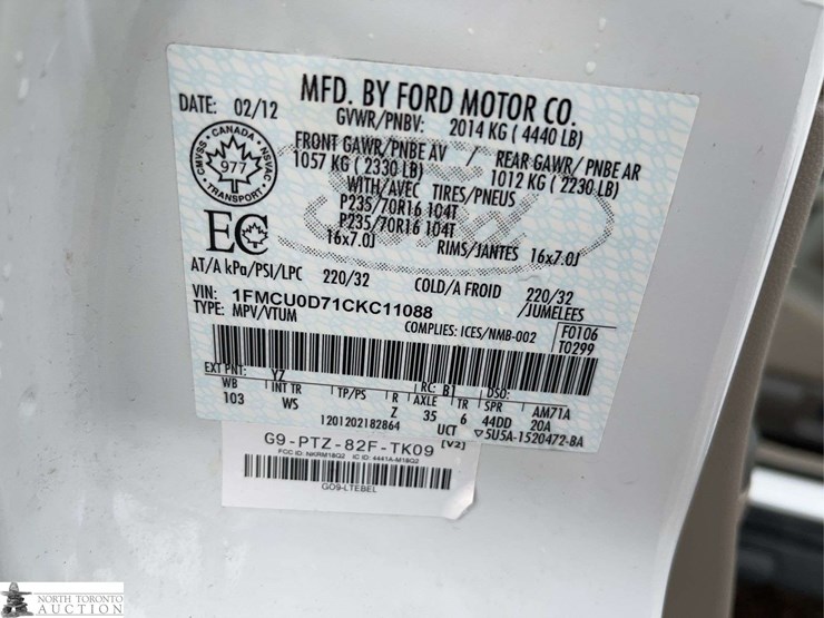 2012-ford-escape-xlt-image-15