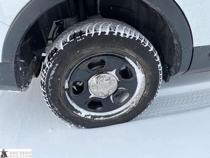 2018-ford-explorer-image-9