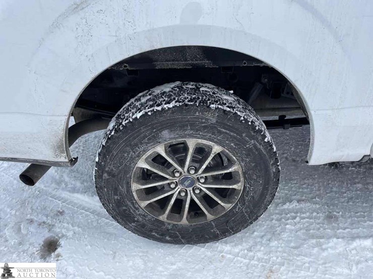 2018-ford-f150-image-30