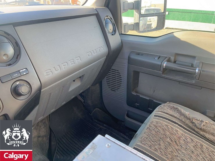 2012-ford-f550-image-16