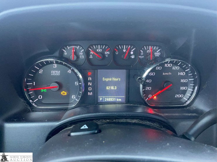 2016-chevrolet-silverado-1500-image-12