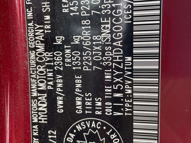 2012-hyundai-santa-fe-image-10