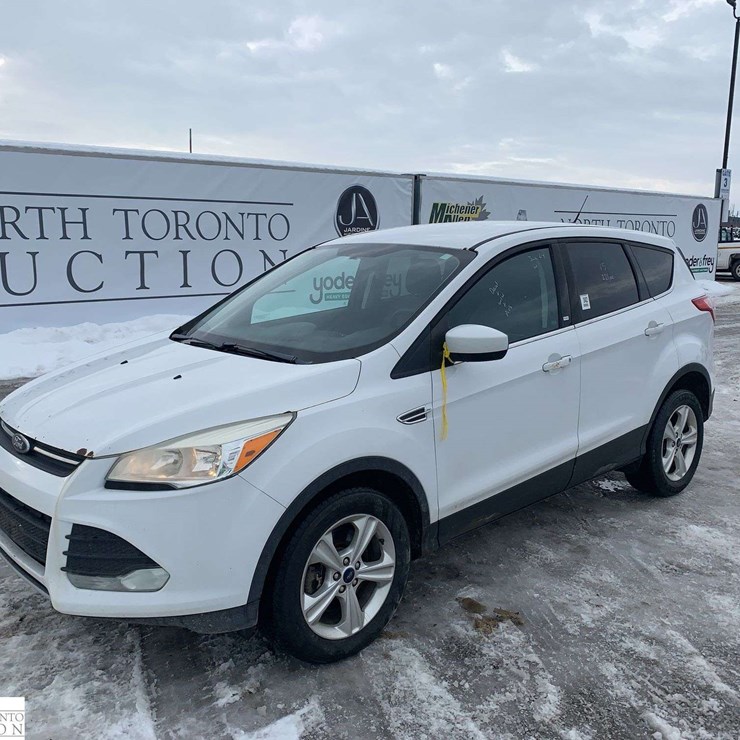 2015 FORD ESCAPE SE