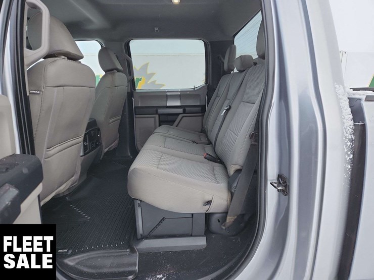 2022-ford-f250-image-15