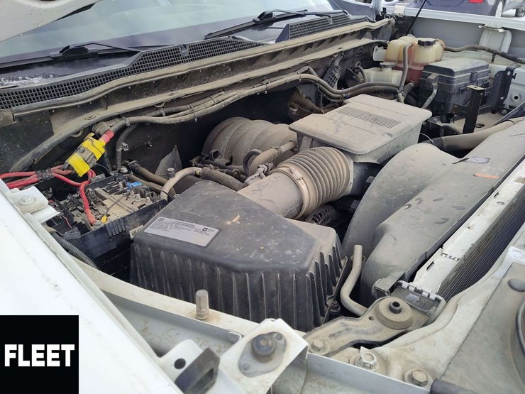 2020-chevrolet-silverado-2500hd-image-28