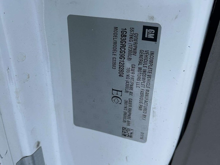 2016-chevrolet-express-g3500-image-13