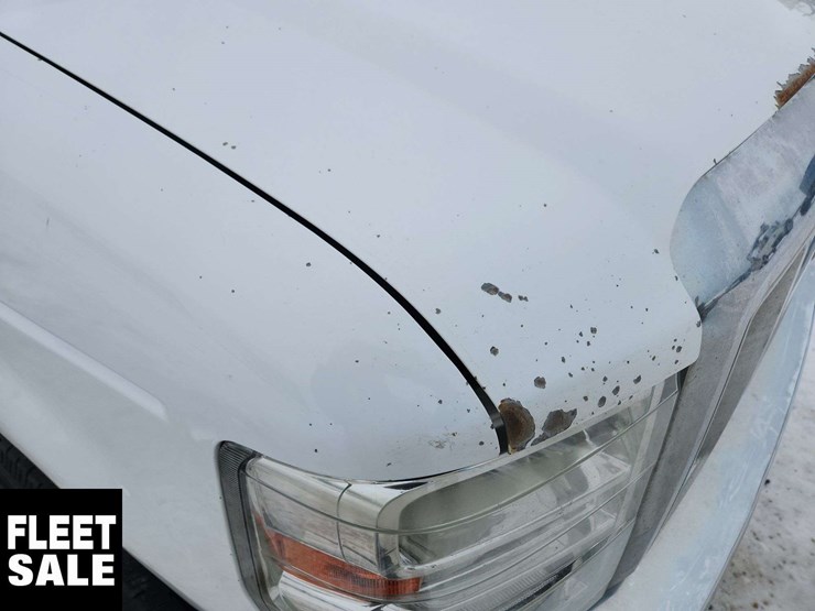 2013-ford-cargo-image-32