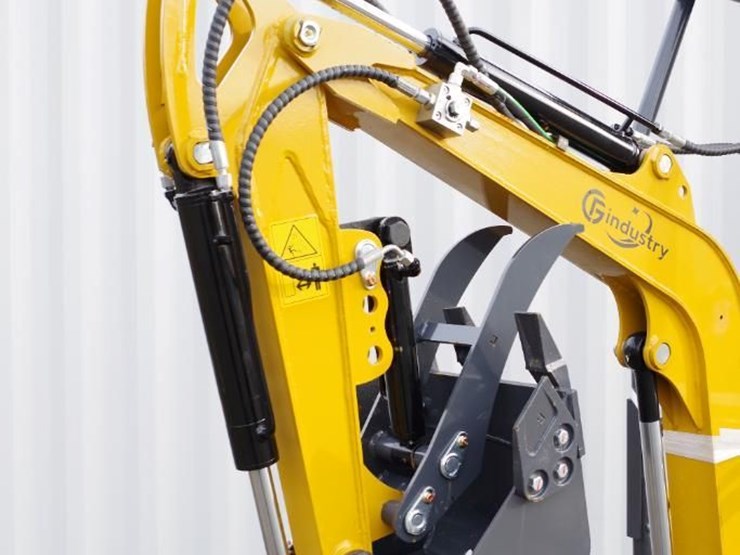 2025-cfg-industrial-qk18r-mini-excavator-w/-pilot-system,-rato-gasoline-engine,-unused-image-8