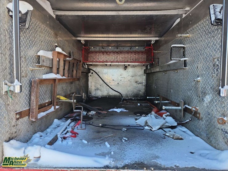 2008-ford-f550-image-16