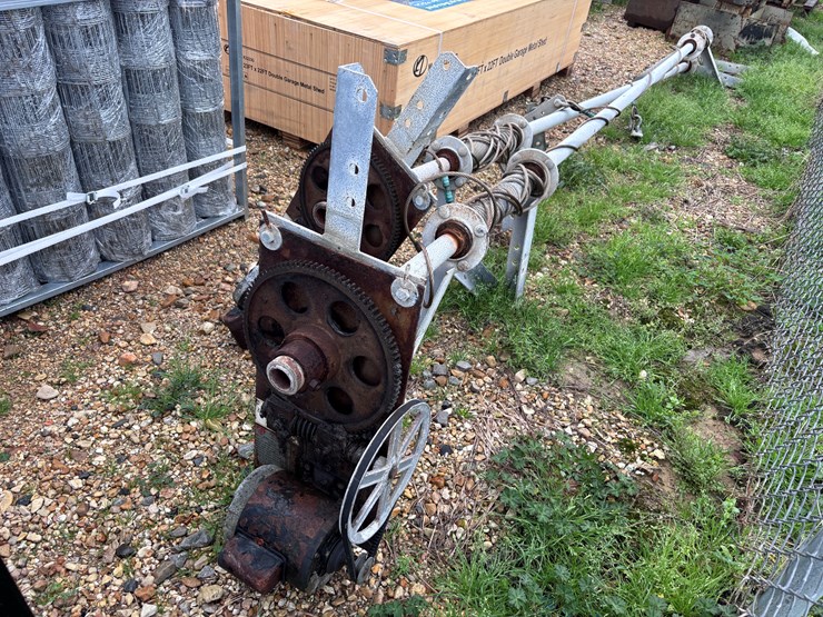 #8025-•-6000lb-boat-lift-image-2