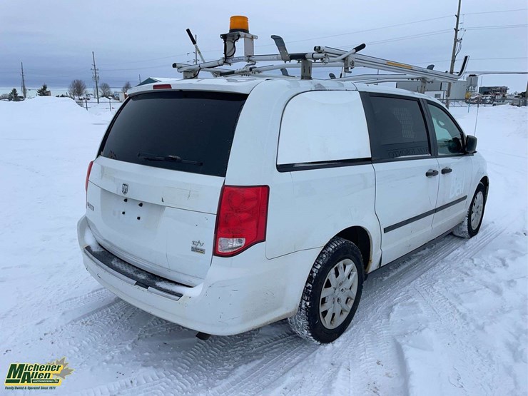 2015-ram-c/v-image-5