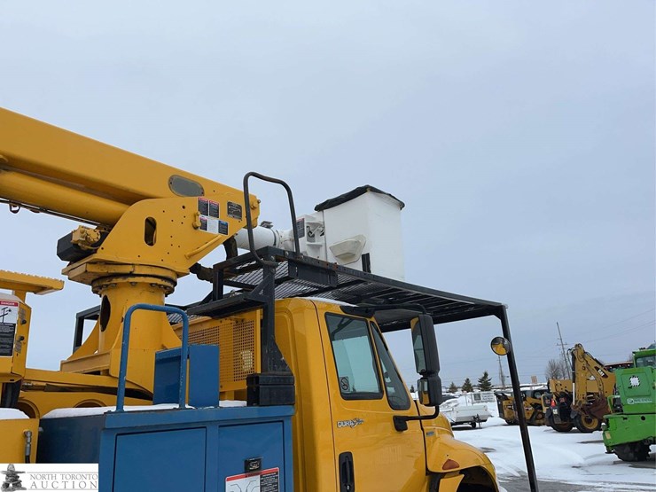 2010-international-durastar-4400-image-34