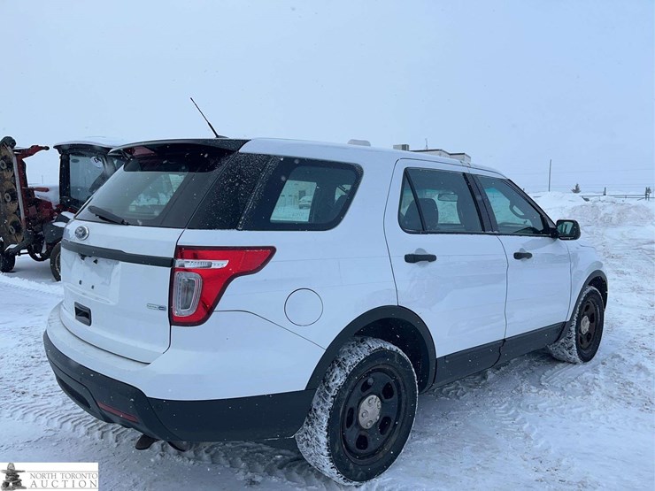 2015-ford-explorer-police-interceptor-image-6