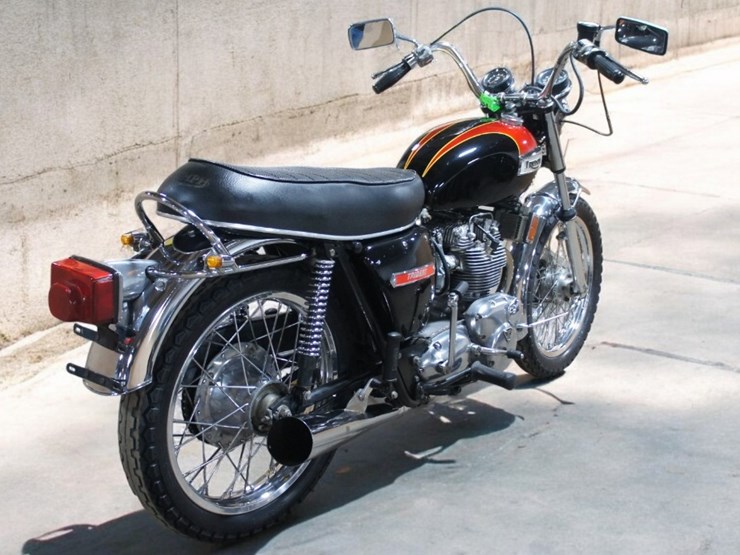 1973-triumph-t150-trident-motorcycle-image-3