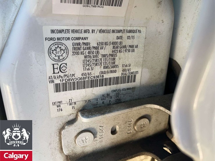 2015-ford-f350-image-22