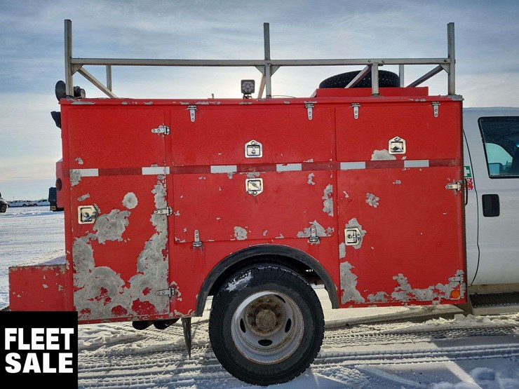 2009-ford-f550-image-50