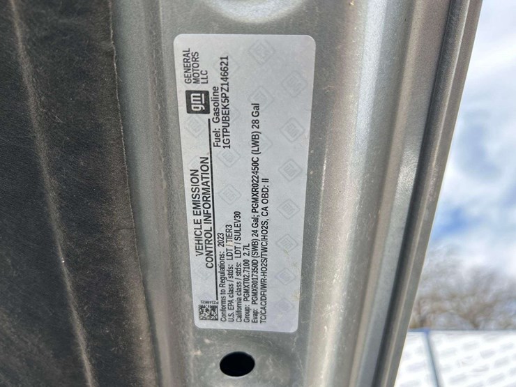 2023-gmc-seirra-elevation-crew-cab-4x4-pick-up-truck-image-11