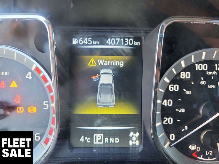 2016-nissan-titan-image-21