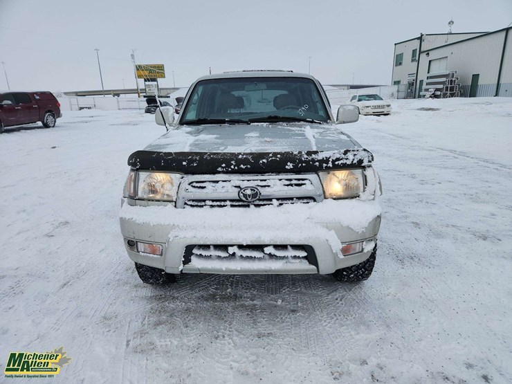 1999-toyota-4-runner-limited-image-9