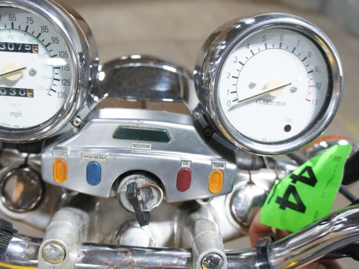 1985-yamaha-xj700-maxim-motorcycle-image-7