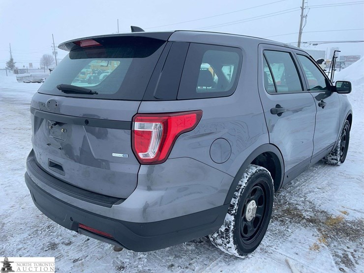 2019-ford-explorer-police-interceptor-image-5