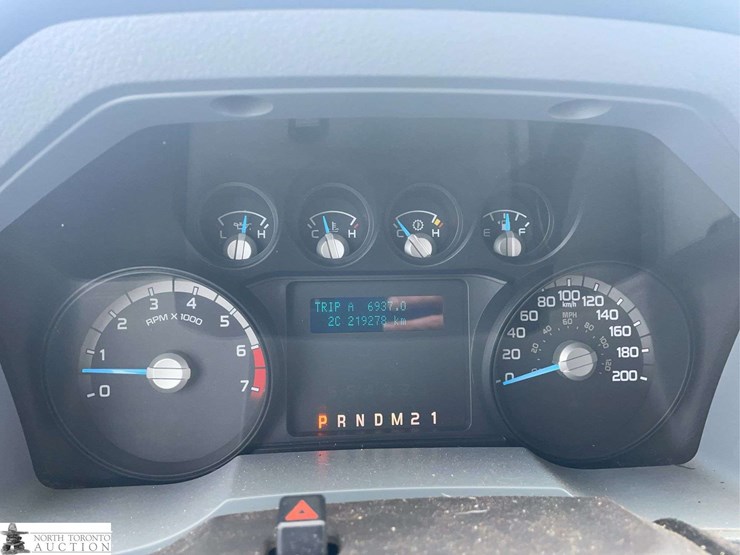 2014-ford-f250-image-14