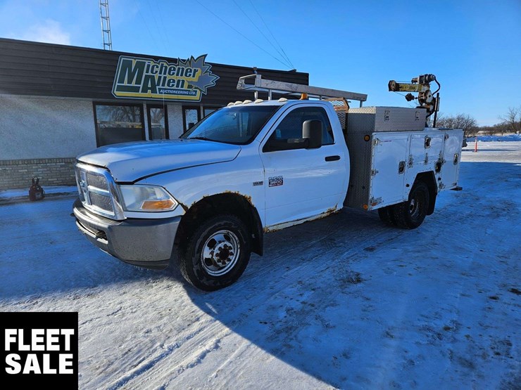 2011-ram-3500-st-image-1