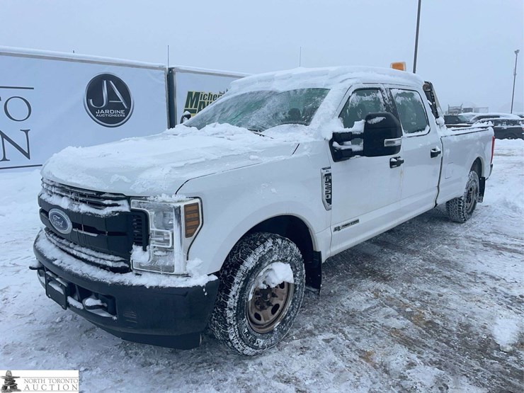 2019-ford-f250-image-1