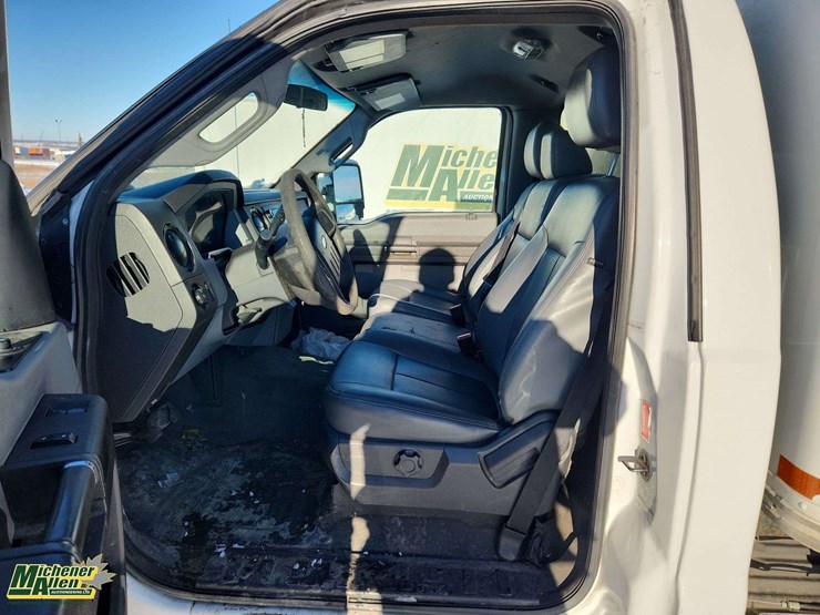 2015-ford-f350-image-14