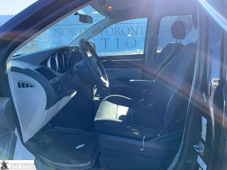 2010-dodge-grand-caravan-se-image-12