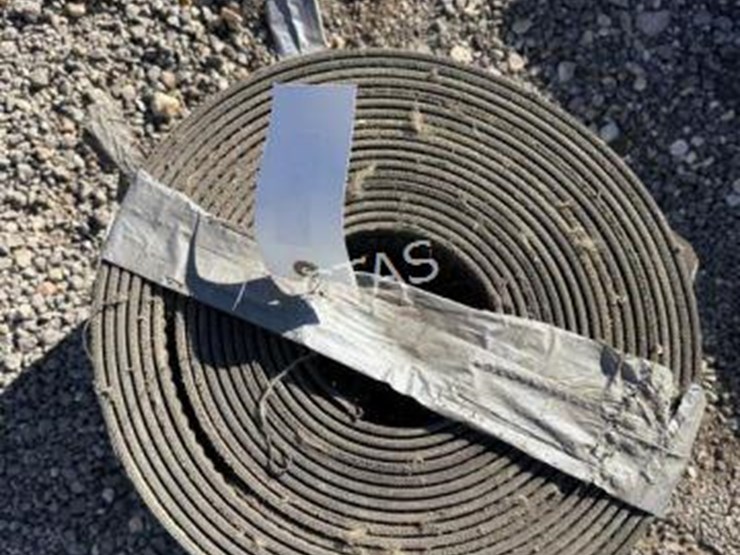 #202-•-(2)-round-bale-belts-image-5